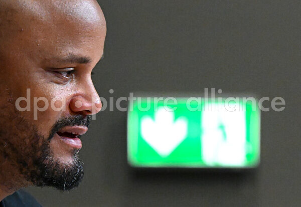 Vincent Kompany during match against PSG